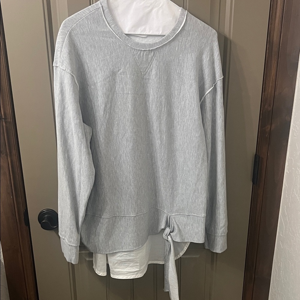 Gray Women's tunic top with Tie Detail